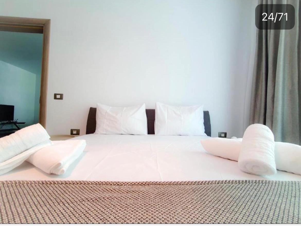 Bea Apartament On The Beach -Mamaia Nord 那沃达利 外观 照片